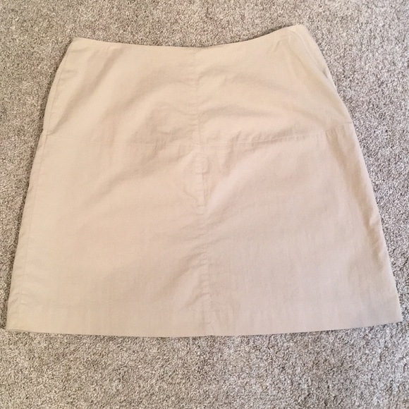 Banana republic khaki stretch skirt size 10 - Picture 3 of 5